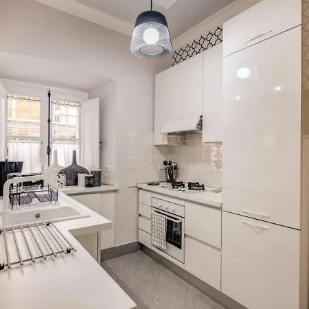 Flat With Terrace By Vatican