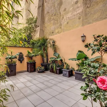 Flat With Terrace By Vatican *