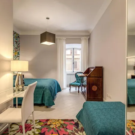 Flat With Terrace By Vatican *