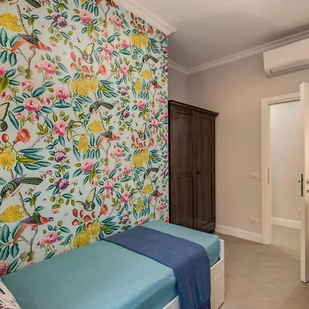 Flat With Terrace By Vatican Lägenhet *