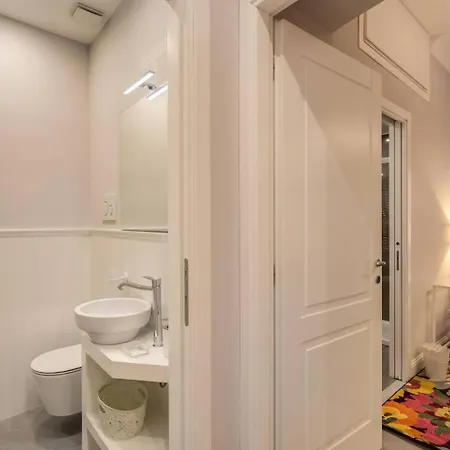 Flat With Terrace By Vatican Rom